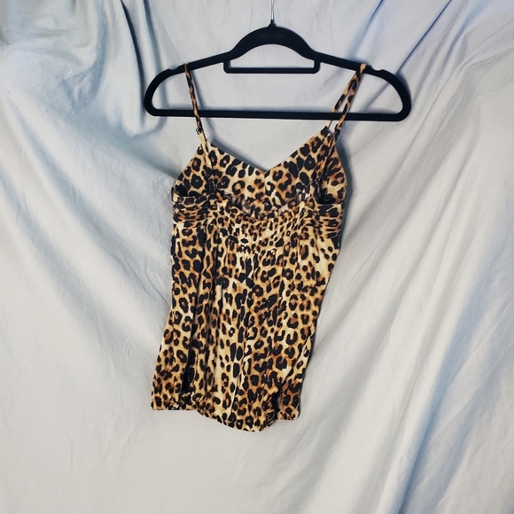 572- Express Spaghetti Strap animal print top elastic at hem v-neck size small - Picture 8 of 12